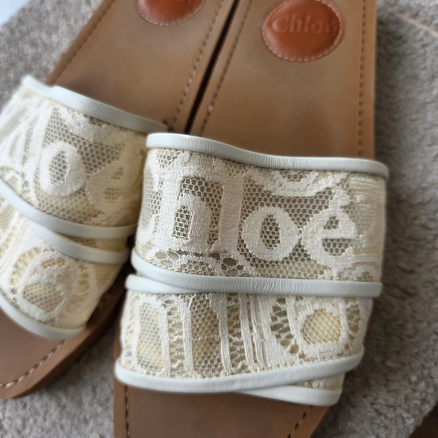 Chloe Woody Lace Logo Sandal - 39
