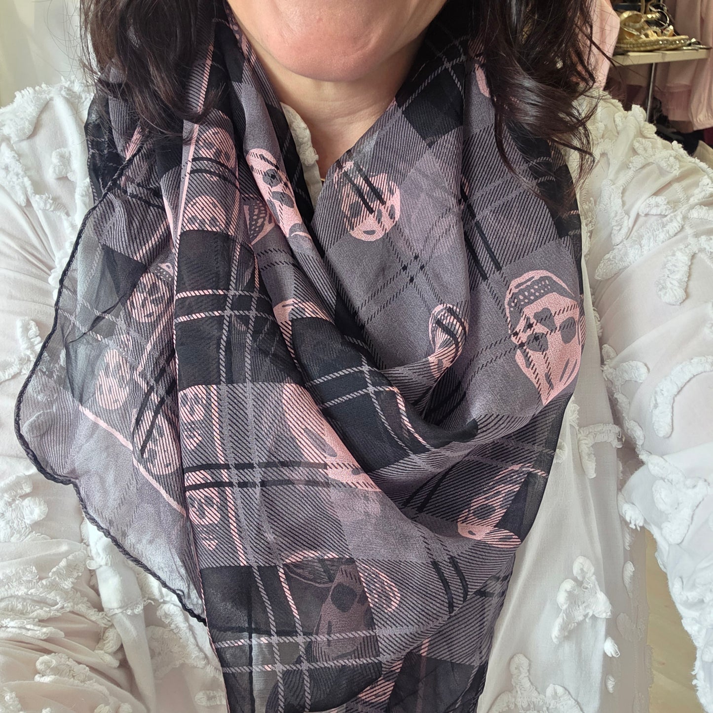 Alexander McQueen Grey and Pink Check Skull Scarf - NEW