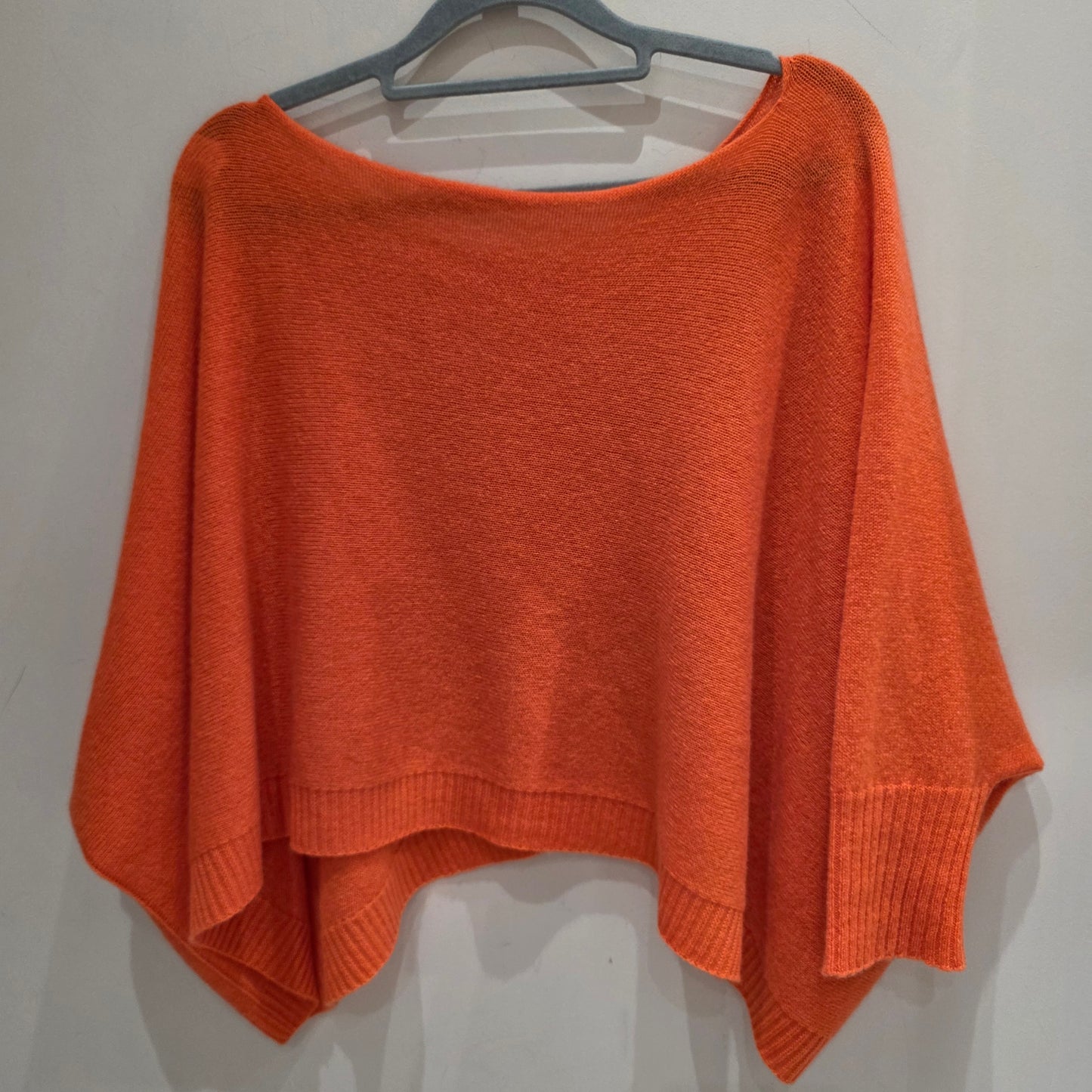 Le Tricot Perugia Orange Cashmere Oversized Crop Sweater - XS/S